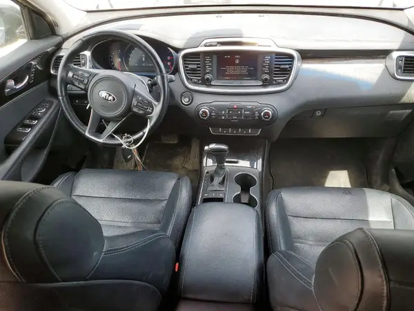 5XYPHDA57JG377655 2018 KIA SORENTO - Image 8