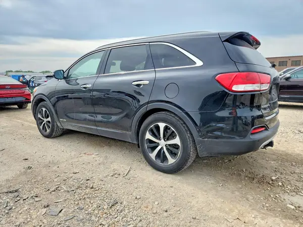 5XYPHDA57JG399963 2018 KIA SORENTO - Image 2