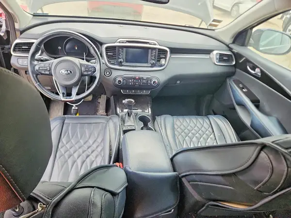 5XYPHDA57JG399963 2018 KIA SORENTO - Image 8