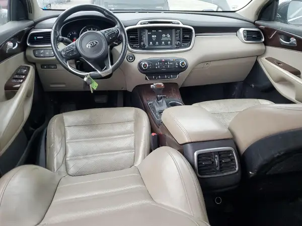 5XYPHDA57JG420939 2018 KIA SORENTO - Image 8