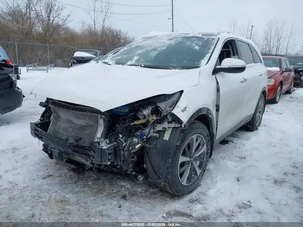 5XYPHDA57KG477630 2019 KIA SORENTO - Image 2
