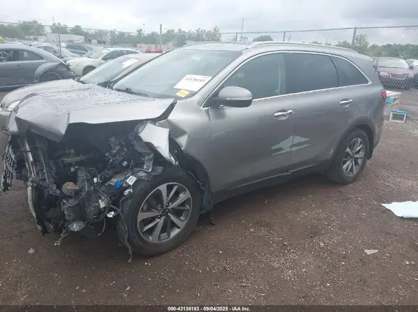 5XYPHDA57KG492144 2019 KIA SORENTO - Image 2