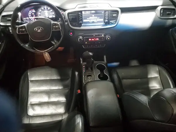 5XYPHDA57KG511307 2019 KIA SORENTO - Image 8