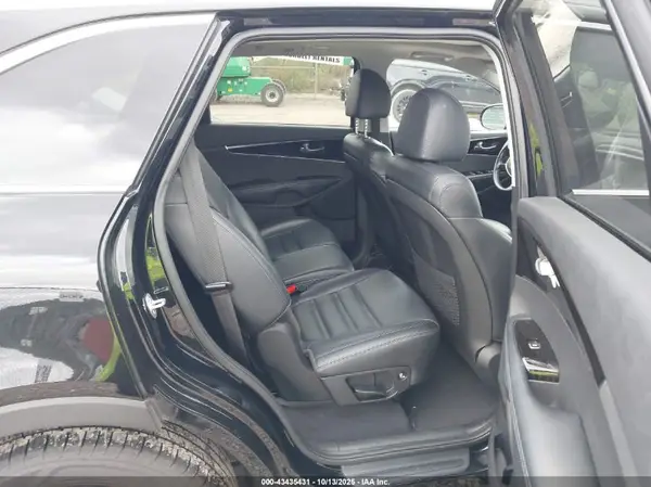 5XYPHDA57LG658888 2020 KIA SORENTO - Image 8