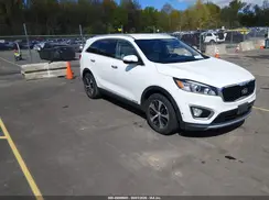 5XYPHDA58GG005556 2016 KIA SORENTO