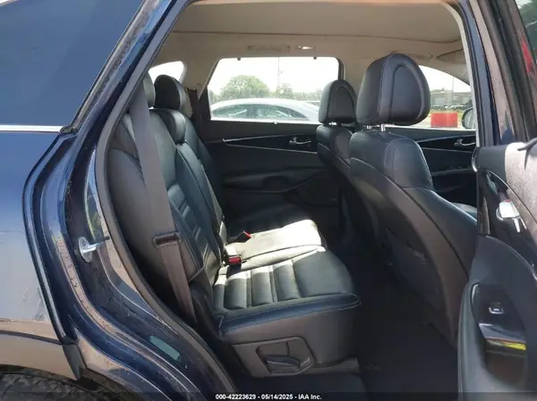 5XYPHDA58GG129987 2016 KIA SORENTO - Image 8