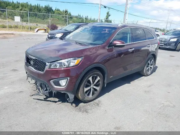 5XYPHDA58GG141637 2016 KIA SORENTO - Image 2