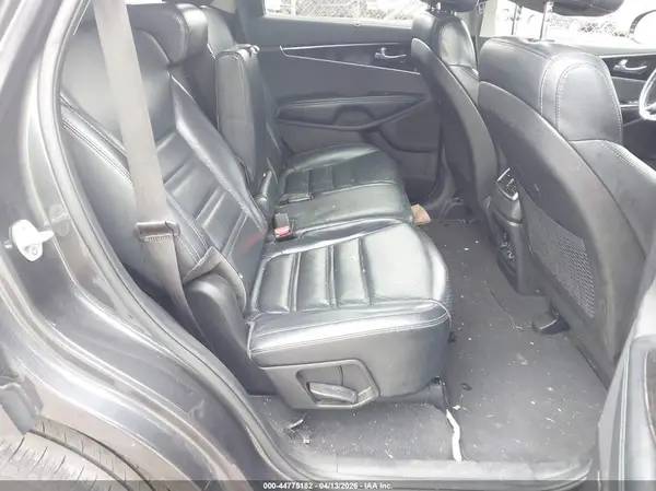 5XYPHDA58HG284444 2017 KIA SORENTO - Image 8