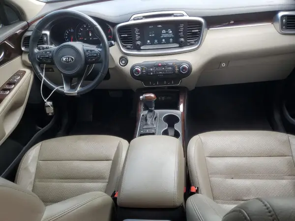 5XYPHDA58HG303431 2017 KIA SORENTO - Image 8