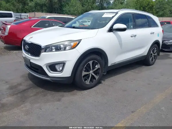5XYPHDA58HG312338 2017 KIA SORENTO - Image 2