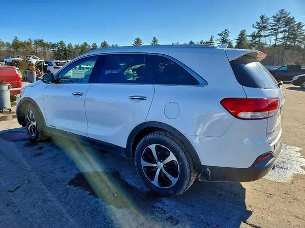 5XYPHDA58JG383643 2018 KIA SORENTO - Image 2