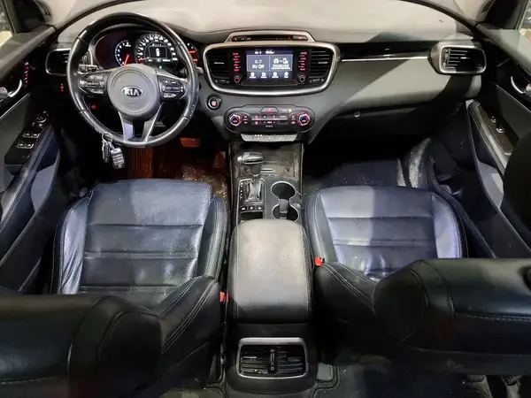 5XYPHDA58JG390964 2018 KIA SORENTO - Image 8