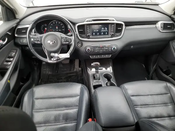 5XYPHDA58JG423218 2018 KIA SORENTO - Image 8