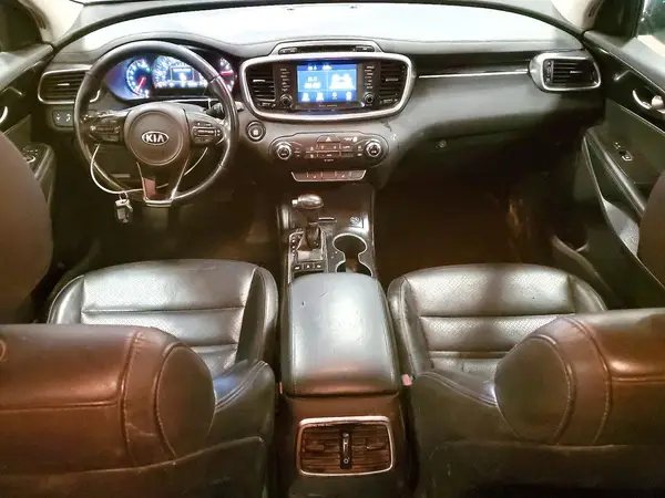 5XYPHDA58JG429939 2018 KIA SORENTO - Image 8