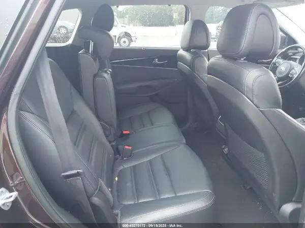 5XYPHDA59GG039926 2016 KIA SORENTO - Image 8