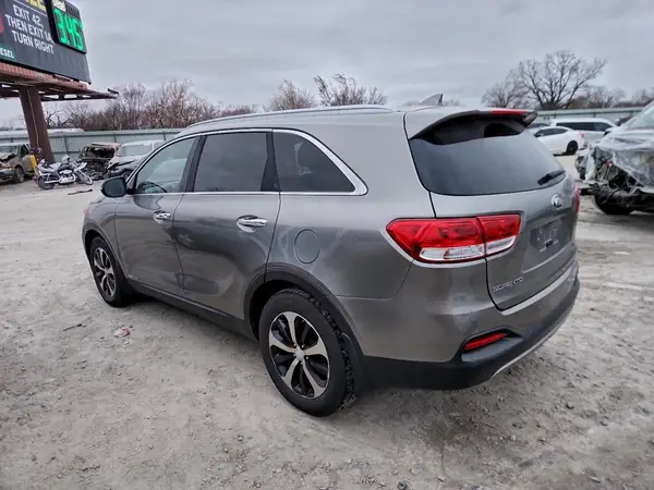 5XYPHDA59GG112048 2016 KIA SORENTO - Image 2