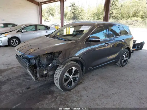 5XYPHDA59GG137418 2016 KIA SORENTO - Image 2