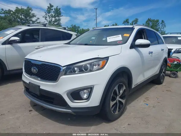 5XYPHDA59GG142988 2016 KIA SORENTO - Image 2