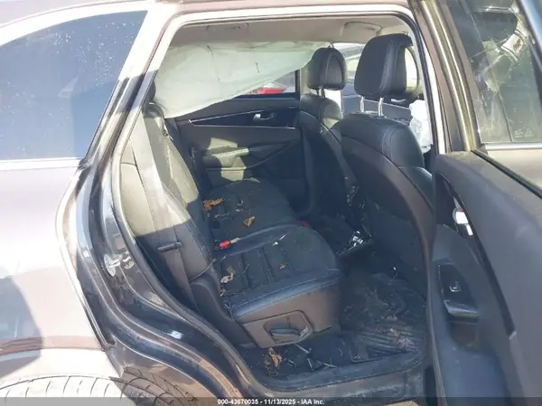 5XYPHDA59GG144126 2016 KIA SORENTO - Image 8