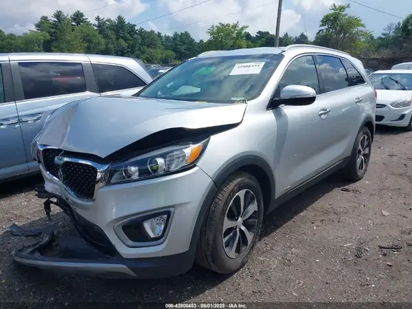 5XYPHDA59GG158267 2016 KIA SORENTO - Image 2