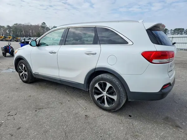 5XYPHDA59HG201961 2017 KIA SORENTO - Image 2
