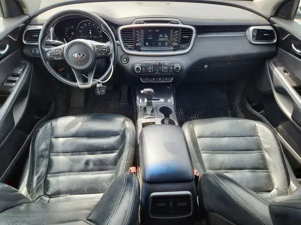 5XYPHDA59HG201961 2017 KIA SORENTO - Image 8