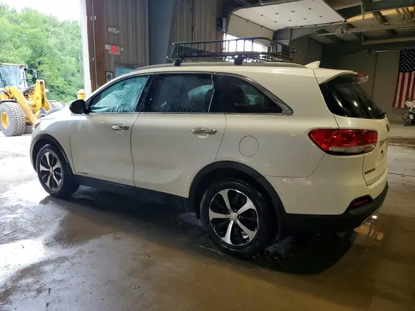 5XYPHDA59HG205055 2017 KIA SORENTO - Image 2