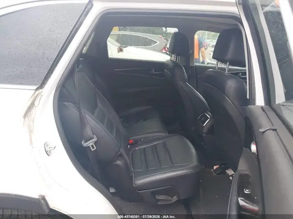 5XYPHDA59HG229999 2017 KIA SORENTO - Image 8