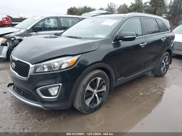5XYPHDA59HG231011 2017 KIA SORENTO - Image 2