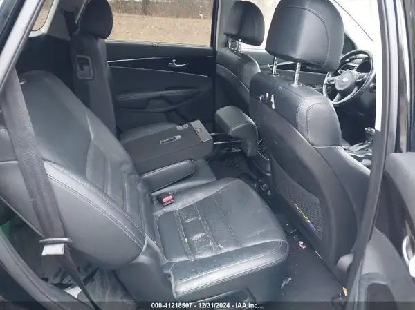 5XYPHDA59HG231011 2017 KIA SORENTO - Image 8