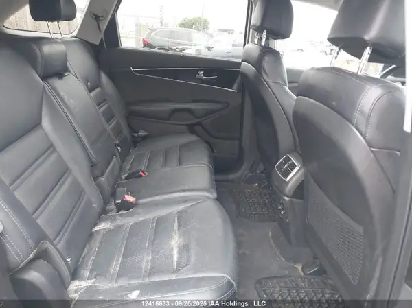 5XYPHDA59HG294612 2017 KIA SORENTO - Image 8