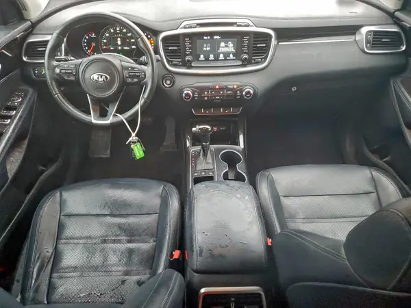 5XYPHDA59HG304765 2017 KIA SORENTO - Image 8