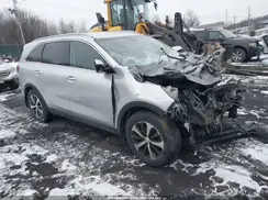 5XYPHDA59HG317838 2017 KIA SORENTO