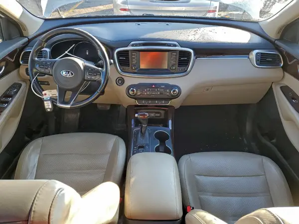 5XYPHDA59JG357942 2018 KIA SORENTO - Image 8