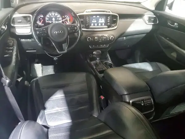 5XYPHDA59JG376720 2018 KIA SORENTO - Image 8