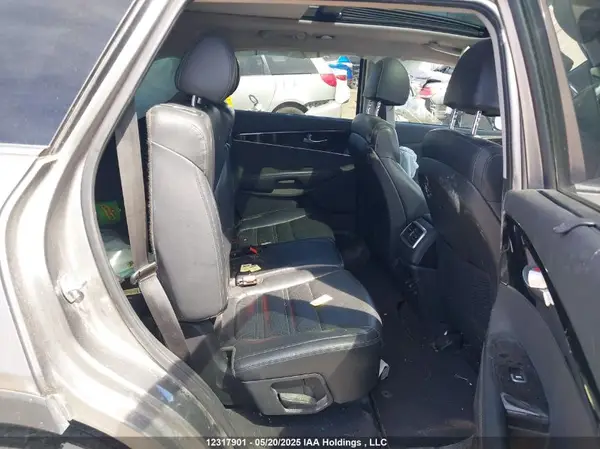 5XYPHDA59JG392190 2018 KIA SORENTO - Image 8