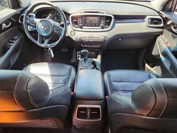 5XYPHDA59JG402510 2018 KIA SORENTO - Image 8