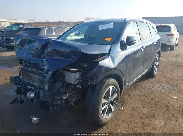 5XYPHDA59KG447531 2019 KIA SORENTO - Image 2