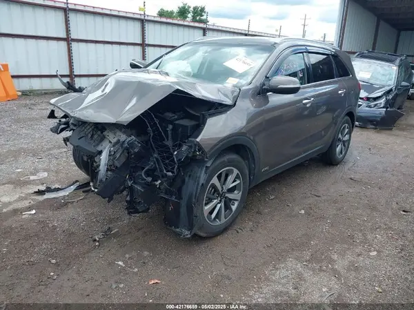 5XYPHDA59KG453216 2019 KIA SORENTO - Image 2