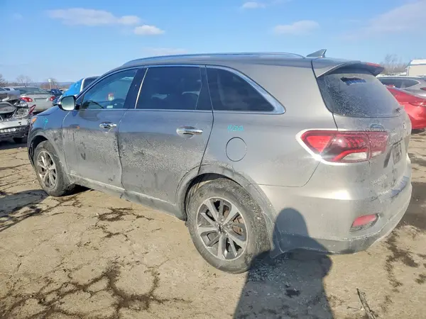 5XYPHDA59KG525256 2019 KIA SORENTO - Image 2