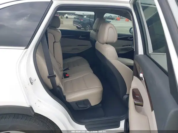 5XYPHDA5XGG015618 2016 KIA SORENTO - Image 8