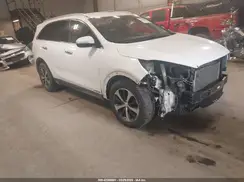 5XYPHDA5XGG063815 2016 KIA SORENTO