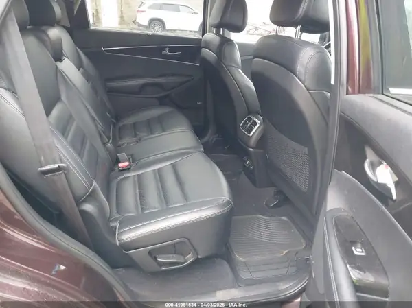 5XYPHDA5XGG066424 2016 KIA SORENTO - Image 8