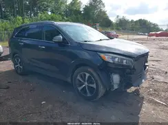 5XYPHDA5XGG083093 2016 KIA SORENTO