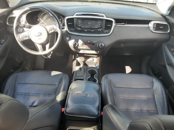 5XYPHDA5XGG157953 2016 KIA SORENTO - Image 8