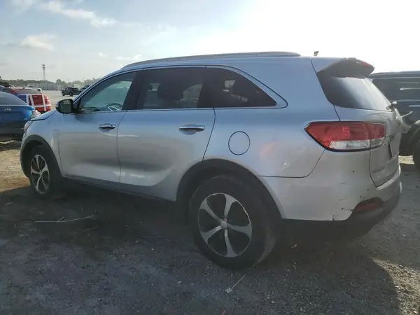 5XYPHDA5XGG159203 2016 KIA SORENTO - Image 2