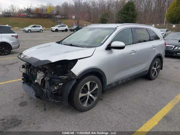 5XYPHDA5XGG177667 2016 KIA SORENTO - Image 2