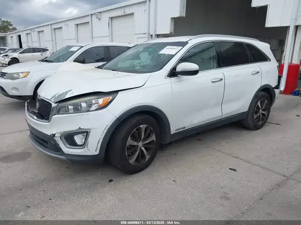 5XYPHDA5XHG203752 2017 KIA SORENTO - Image 2