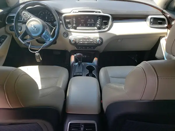 5XYPHDA5XHG206988 2017 KIA SORENTO - Image 8