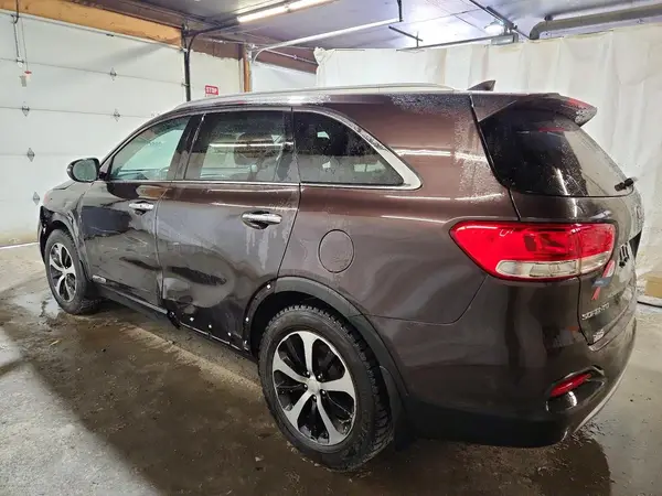 5XYPHDA5XHG223385 2017 KIA SORENTO - Image 2